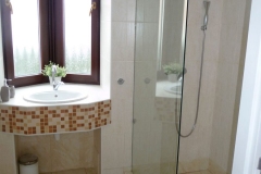 Apartman-na-vyvysenom-prizemi-5